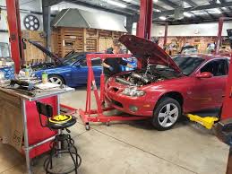 You can bring your own tools if you want, but diy auto center provides a 330 piece tool set with each bay rental. A Do It Yourself Garage For Those Of You Who Would Like To Work On Your Own Vehicles But Don T Have The Space Or The Tools Virginiabeach