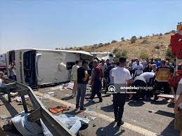 Gaziantep'te kaza yapan araca müdahale eden ekiplere yolcu otobüsü çarptı,  15 kişi öldü