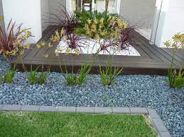 Stone Landscaping Pebble Garden