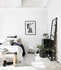 9 inspirational minimal bedrooms for a