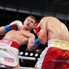 Canelo feints and yildirim tries to reach with a jab. Canelo Dominates Yildirim May Fight With Billy Joe Saunders Official Bad Left Hook