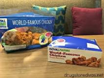 What makes Royal Farms chicken famous?
