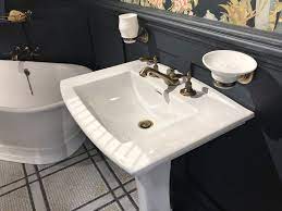 Pedestal Sinks What To Know Before You