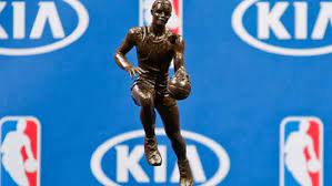 The nuggets center topped other finalists, 76ers center joel embiid and warriors guard stephen curry, for this award. Who Should Win This Year S Nba Mvp Award Marca