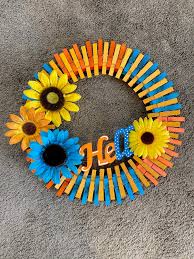 summer sunflower clothespin wreath