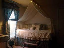 Canopy Bed Diy Canopy Bed Curtains