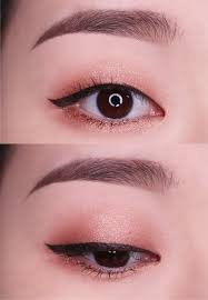 eyeliner for monolids