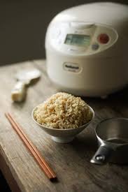 how to cook brown rice in a rice cooker