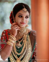south indian bridal look temple
