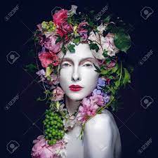 美しい花の女王の写真素材・画像素材 Image 75651517
