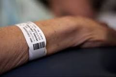 why-do-hospitals-give-you-wristbands
