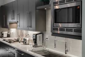 These top kitchen appliances brands 2021 are trying to make their products more usable according to their customer's special and luxurious cooking whirlpool is the most reliable and best kitchen appliance brand in the world in 2021. Look No Further For The Best Built In Kitchen Appliance Brands Classyabodes Com