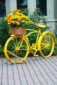 35 Charming Bicycle Planter Ideas For