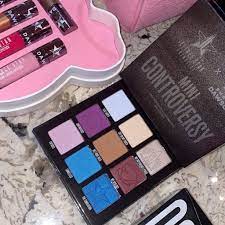 jeffree star cosmetics review must