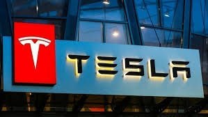 Tesla (tsla) reports earnings on 1/27/2021 and is expected to beat estimates with an earnings whisper number of $1.11. Tesla Is On Track To Deliver 1 Million Evs In 2021 Oilprice Com