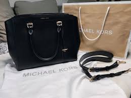 Designer handbags, watches, shoes, clothing & more. Michael Kors Chanta Chanti Olx Bg