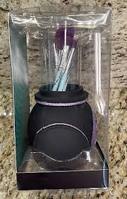 deadly nightshade makeup brush holder