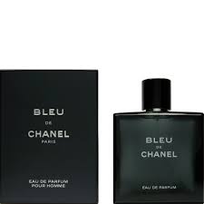 Bleu de chanel parfum is a popular perfume by chanel for men and was released in 2018. Bleu De Chanel Edp 100ml For Men Https Www Perfumeuae Com