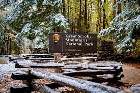 winter hiking trails in the smoky mountains
