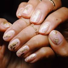 30 exquisite gold nail designs. 12 Of The Best Gold Accented Nail Looks Gold Manicure Ideas British Vogue