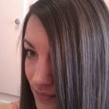 put blonde streaks and highlights