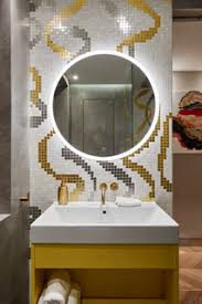 Or use a screen instead of drapes. 75 Beautiful Bathroom Ideas Designs July 2021 Houzz Uk