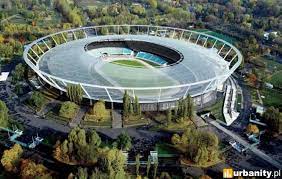 Stadion jest najbardziej znanym obiektem sportowym w polsce, nazywanym też kotłem czarownic. Stadion Slaski Chorzow Katowicka 10