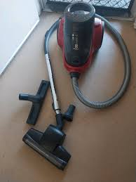 electrolux vacuum cleaner working