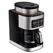 Integrated precision conical burr grinder grinds on demand to deliver the right amount of freshly ground coffee directly into the portafilter for your preferred taste with any roast of bean. The 6 Best Single Cup Coffee Makers With Included Grinder