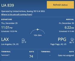 united airlines boeing 787 diverts to