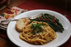 Make pasta night even better with new york bakery® garlic bread. Easy Spaghetti Carbonara Part Three