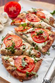 margherita flatbread pizza