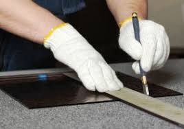 Glass cutting is a fascinating skill that a lot of people try, but quickly gives up. Glass Cut To Size Glass Cutting Northfield Birmingham