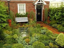 55 Small Urban Garden Design Ideas And