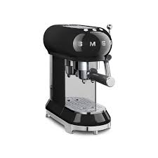 It brews hot and cold coffee/espresso too! Smeg Espresso Machine Williams Sonoma