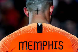 This statistic shows which shirt numbers the palyer has already worn in his career. Deutschland Niederlande Memphis Depay Vom Gescheiterten Talent Zum Gefurchteten Torjager Watson