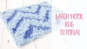 geometric latch hook rug diy tutorial