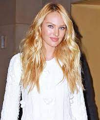 candice swanepoel looks like a pregnant