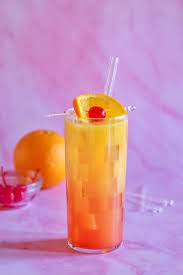 non alcoholic orange juice mocktail