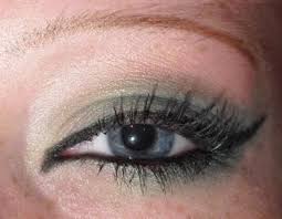 cat eye makeup techniques