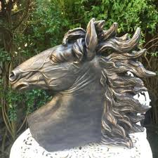 Horse Head Stallion Bust Garden Statue