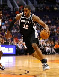 Lamarcus this year has posted offensive stats overall close to dwight howard this year as both are their primary options on their respective teams. Lamarcus Aldridge S Offensive Slump Highlighted By Unusual Shot Lamarcus Aldridge Nba Fashion Basketball Wallpapers Hd