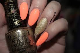neon peach gold oval nails by