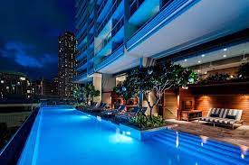 hotels with kitchenette in honolulu