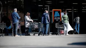 Aldi holiday hours ~ closed/open: Lidl Aldi Rewe And Edeka These Are The Easter Opening Hours Of The Supermarkets World Today News