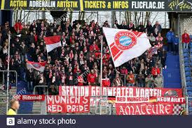 Everything you need to know about the bundesliga match between eintracht frankfurt and bayern münchen (02 november 2019): Bayern Munchen Fussballfan Stockfotos Und Bilder Kaufen Alamy