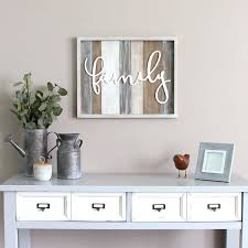 Stratton Home Decor Rustic Family