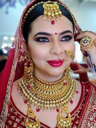 glossngl makeup courses in yellappa