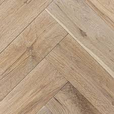 brushed light oak herringbone floor