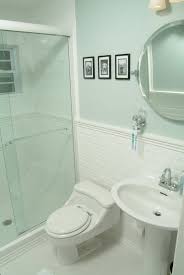 3 tips to making a small bathroom feel big